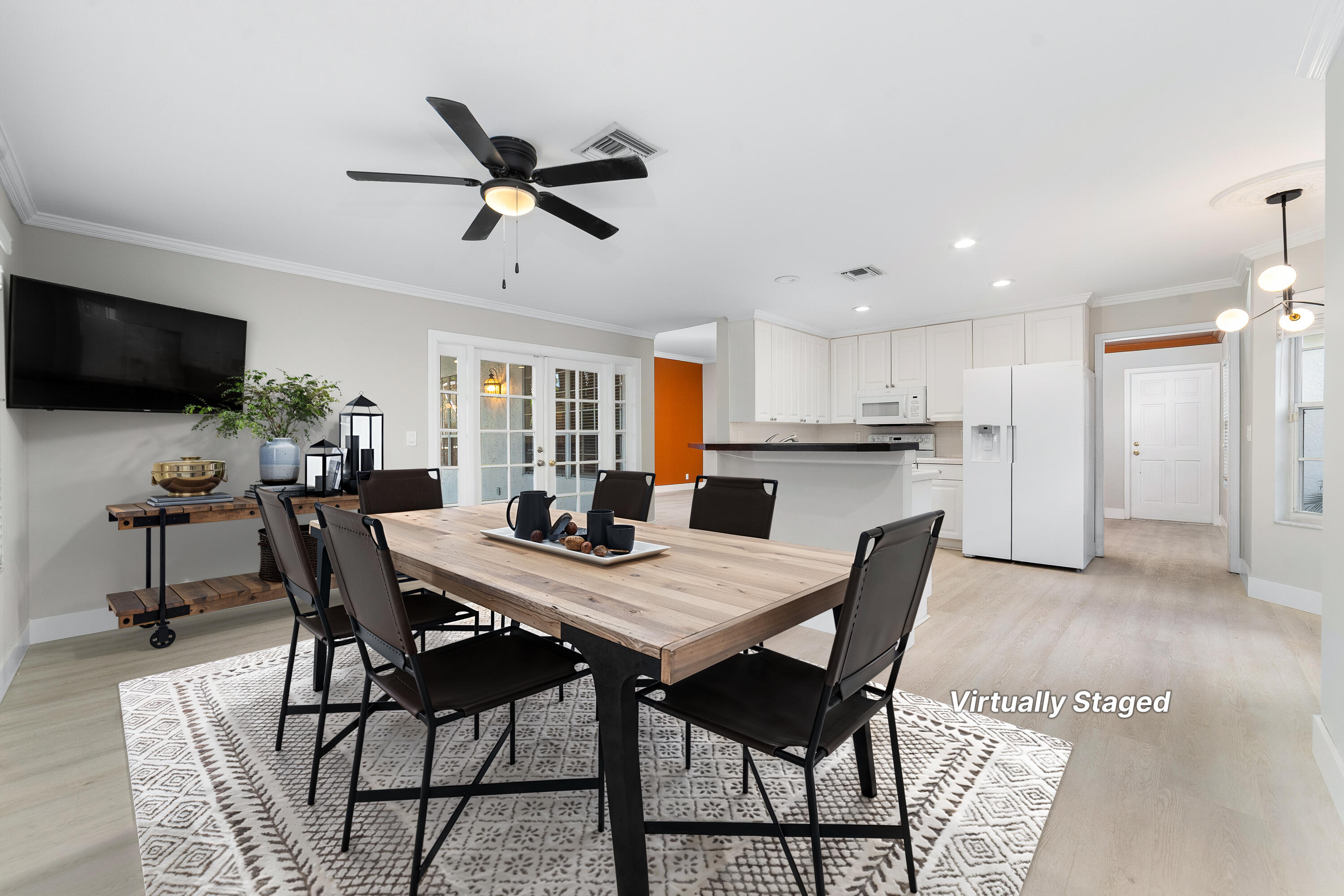 EMERALD FOREST OF WELLINGTON - Residential