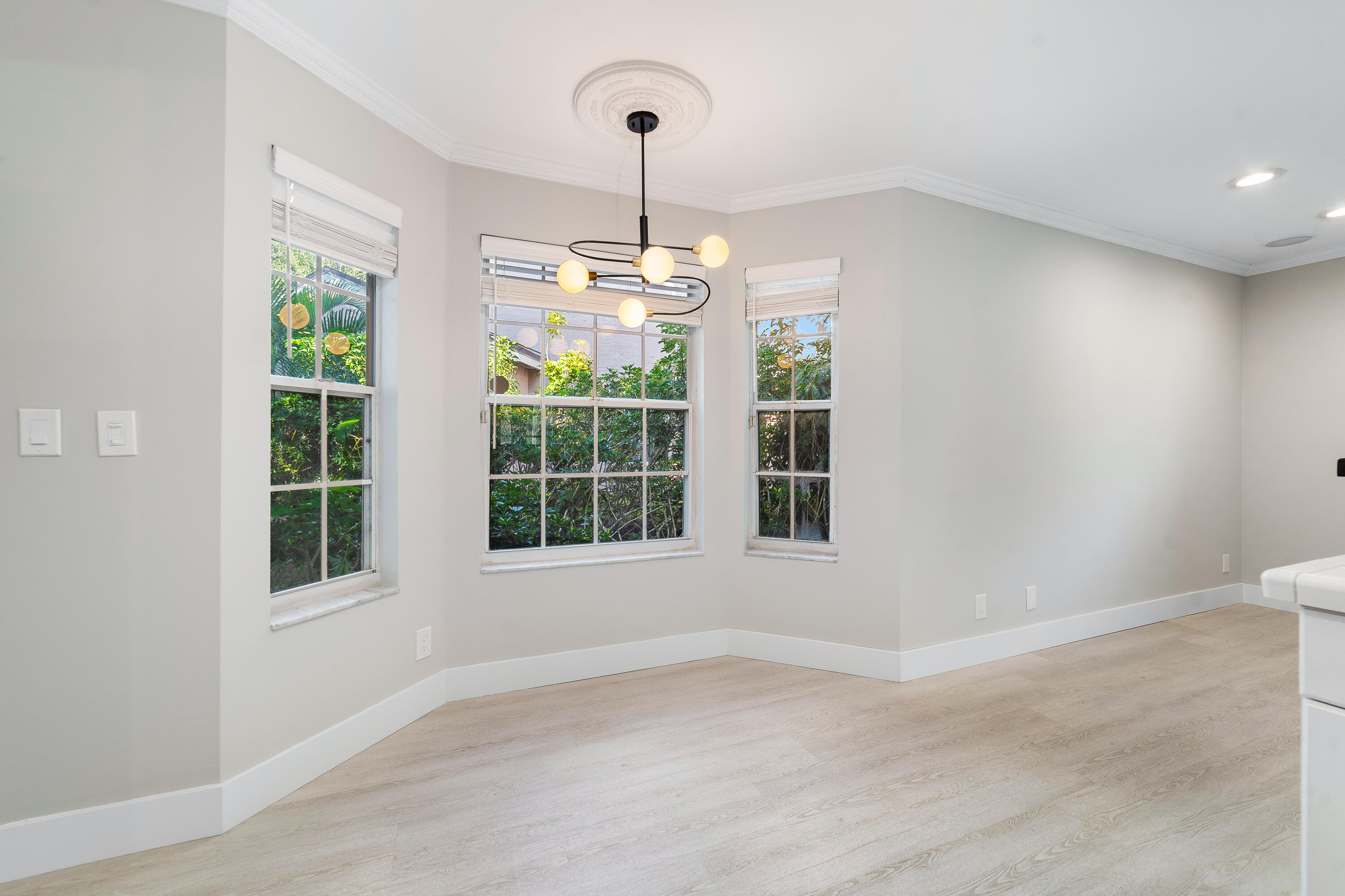 EMERALD FOREST OF WELLINGTON - Residential