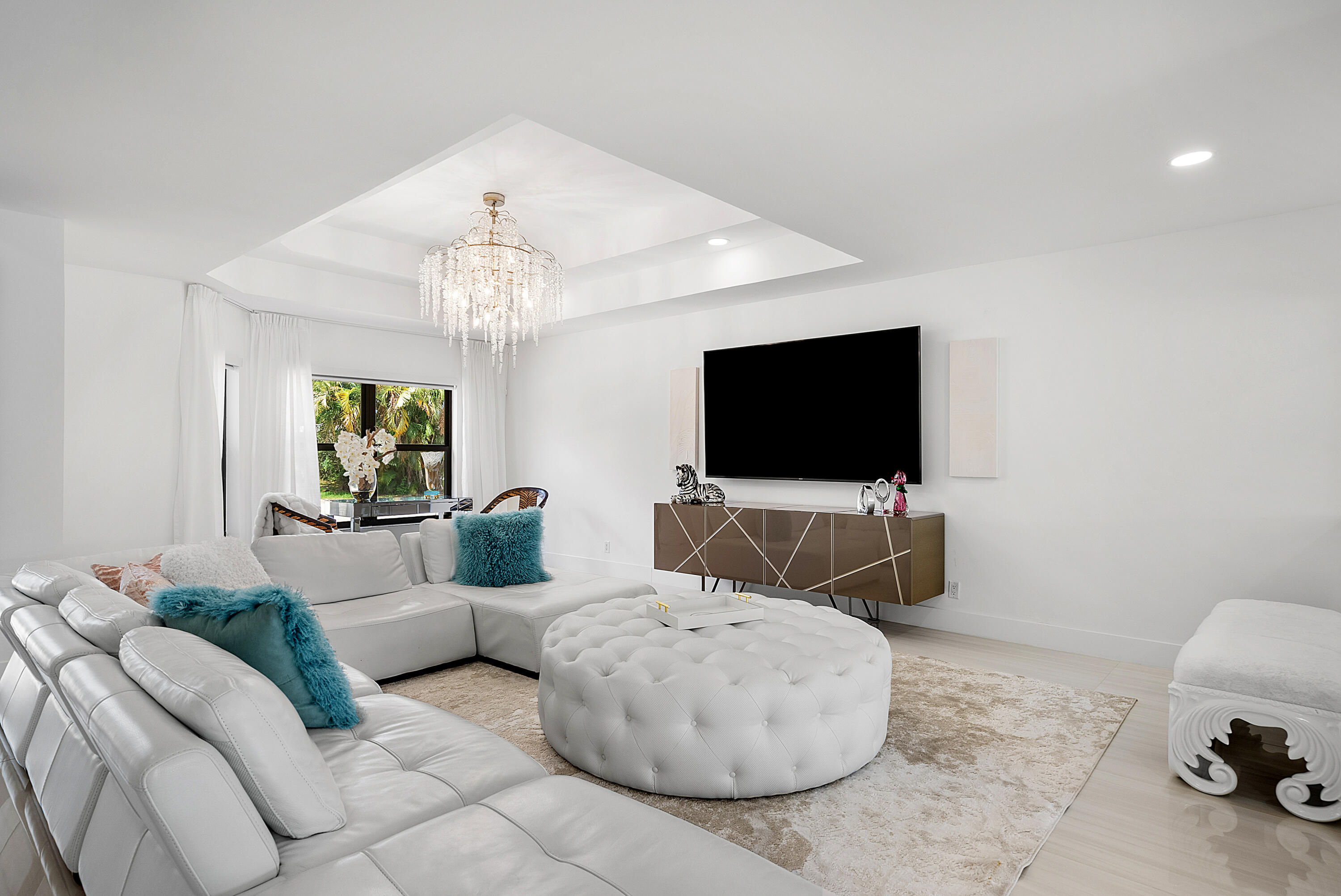 Harbour East - Residential