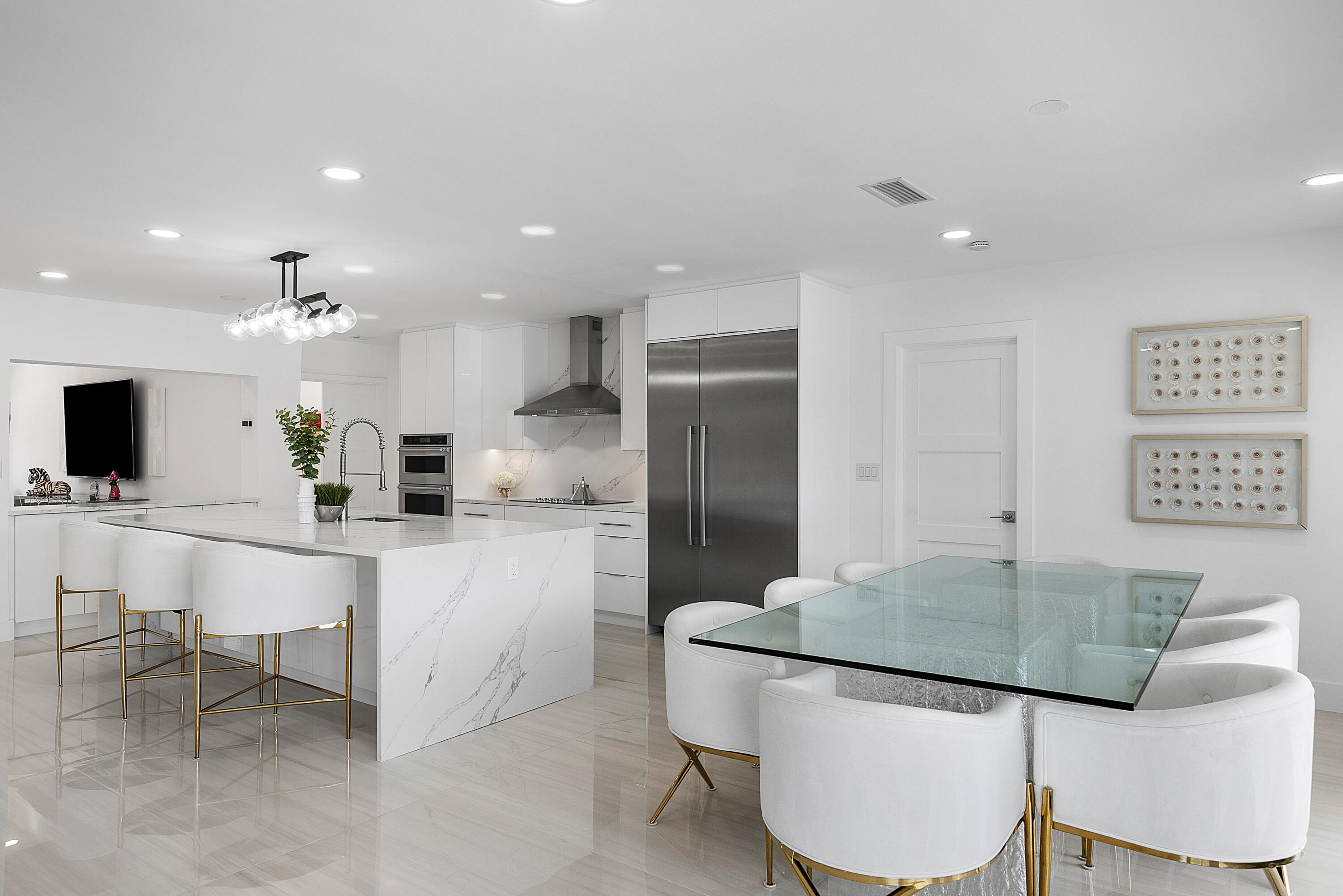 Harbour East - Residential