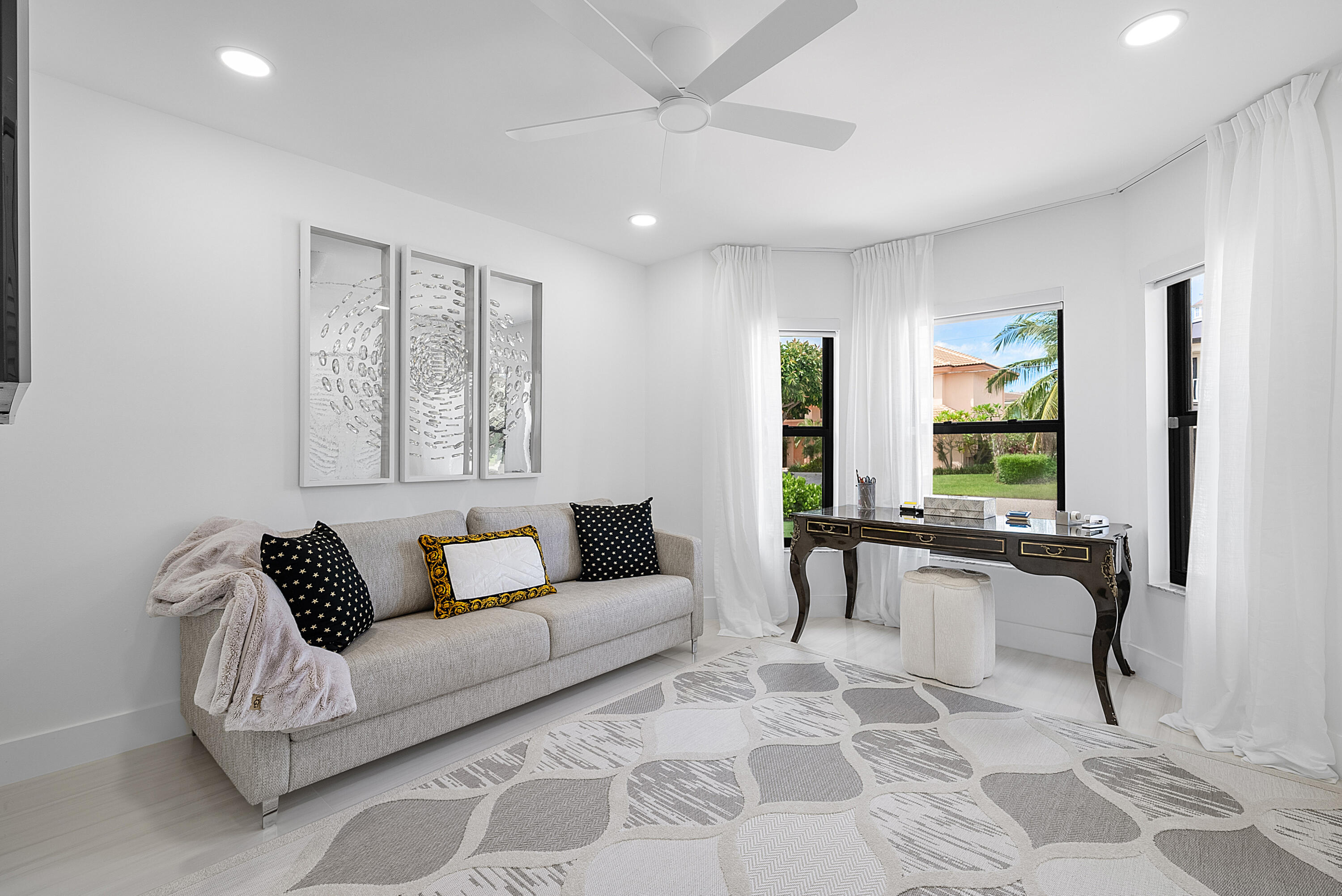 Harbour East - Residential