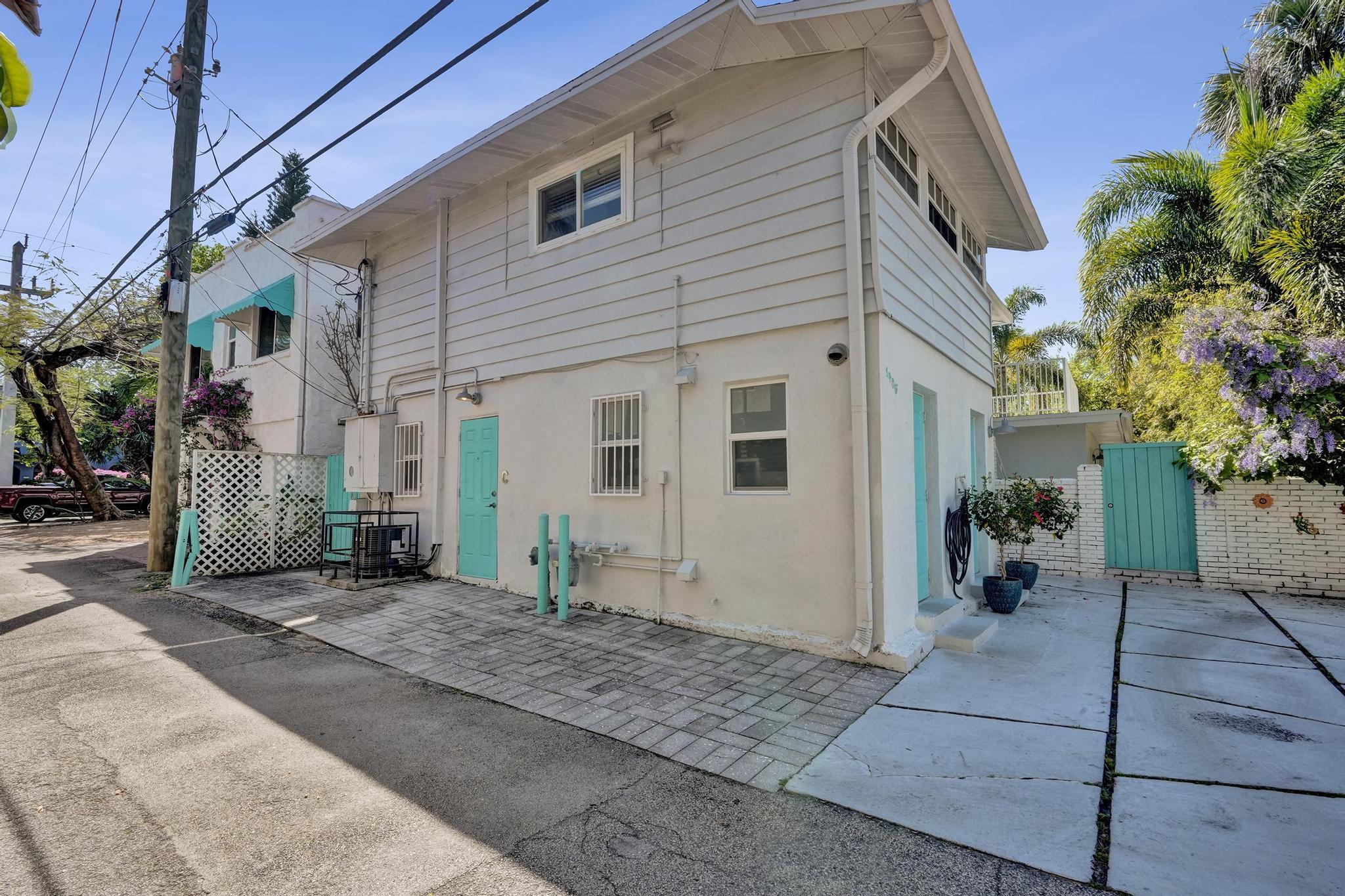 COLEE HAMMOCK - Residential Income