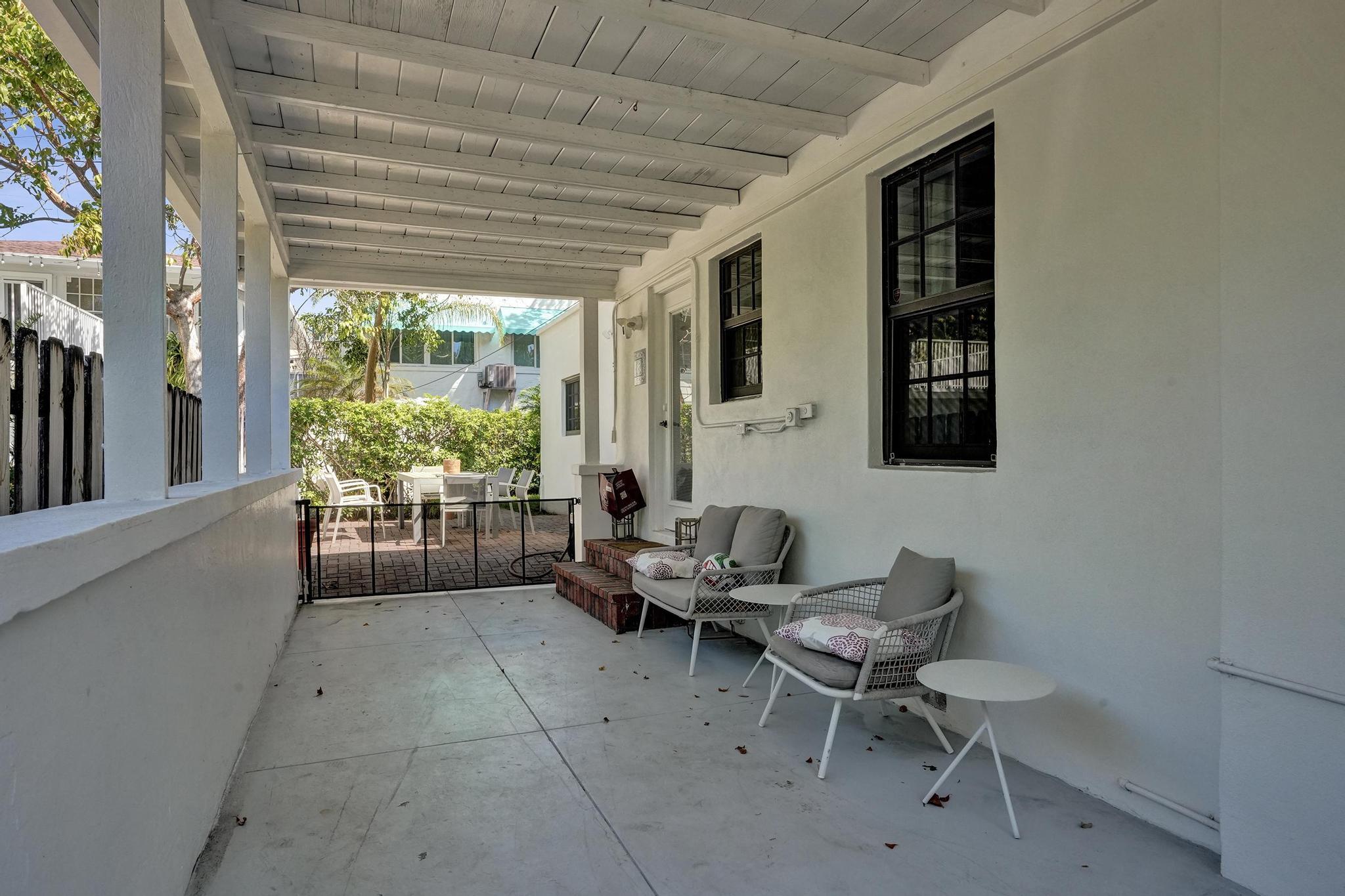 COLEE HAMMOCK - Residential Income