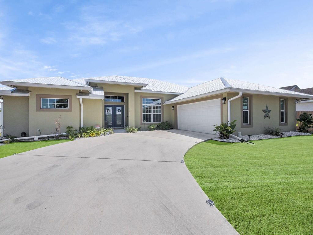 Photo of 4201 SW Yalta Street, Port Saint Lucie, FL 34953 (MLS # R11083254)