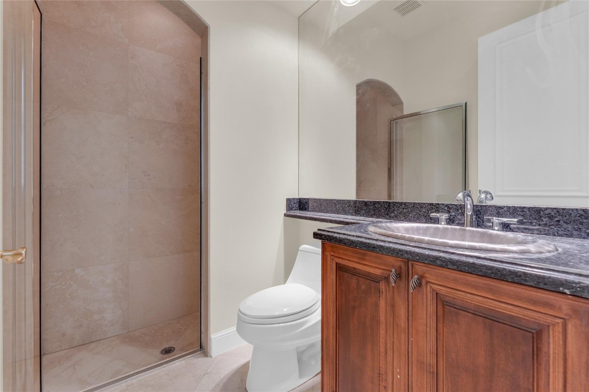 Bristol Pointe - Residential