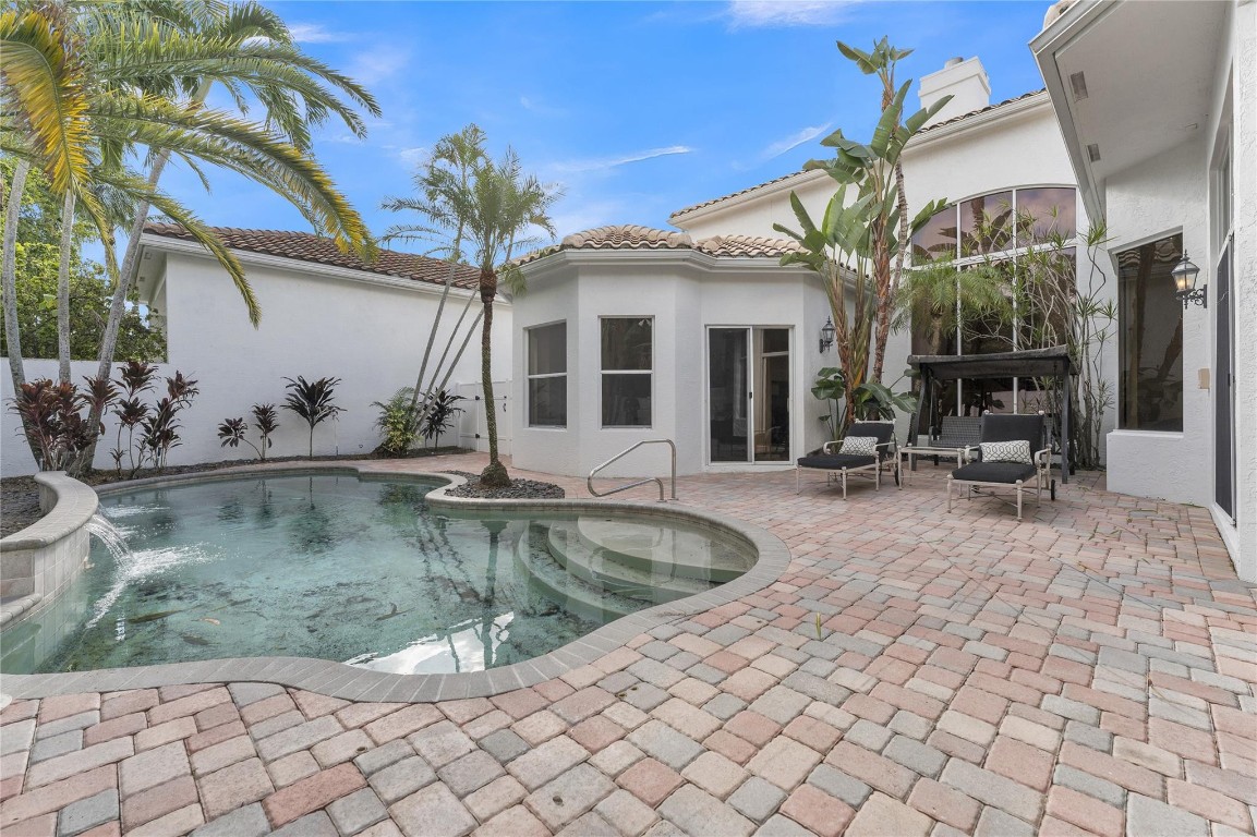 Bristol Pointe - Residential