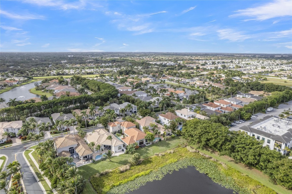 Bristol Pointe - Residential