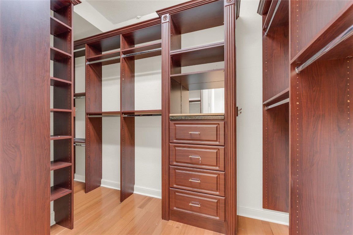 Bristol Pointe - Residential