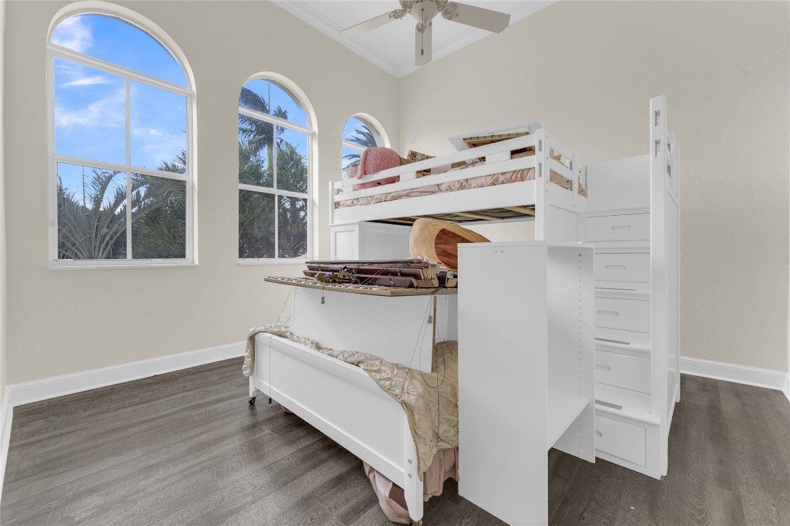 Bristol Pointe - Residential