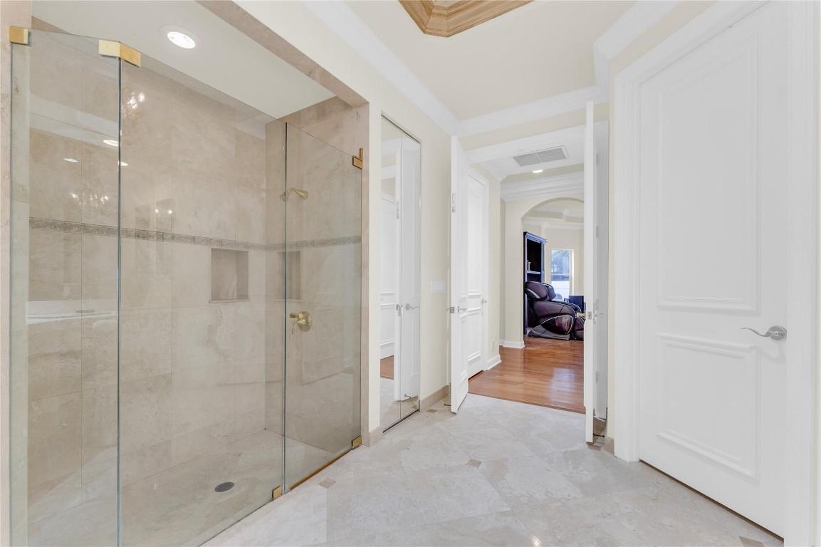 Bristol Pointe - Residential