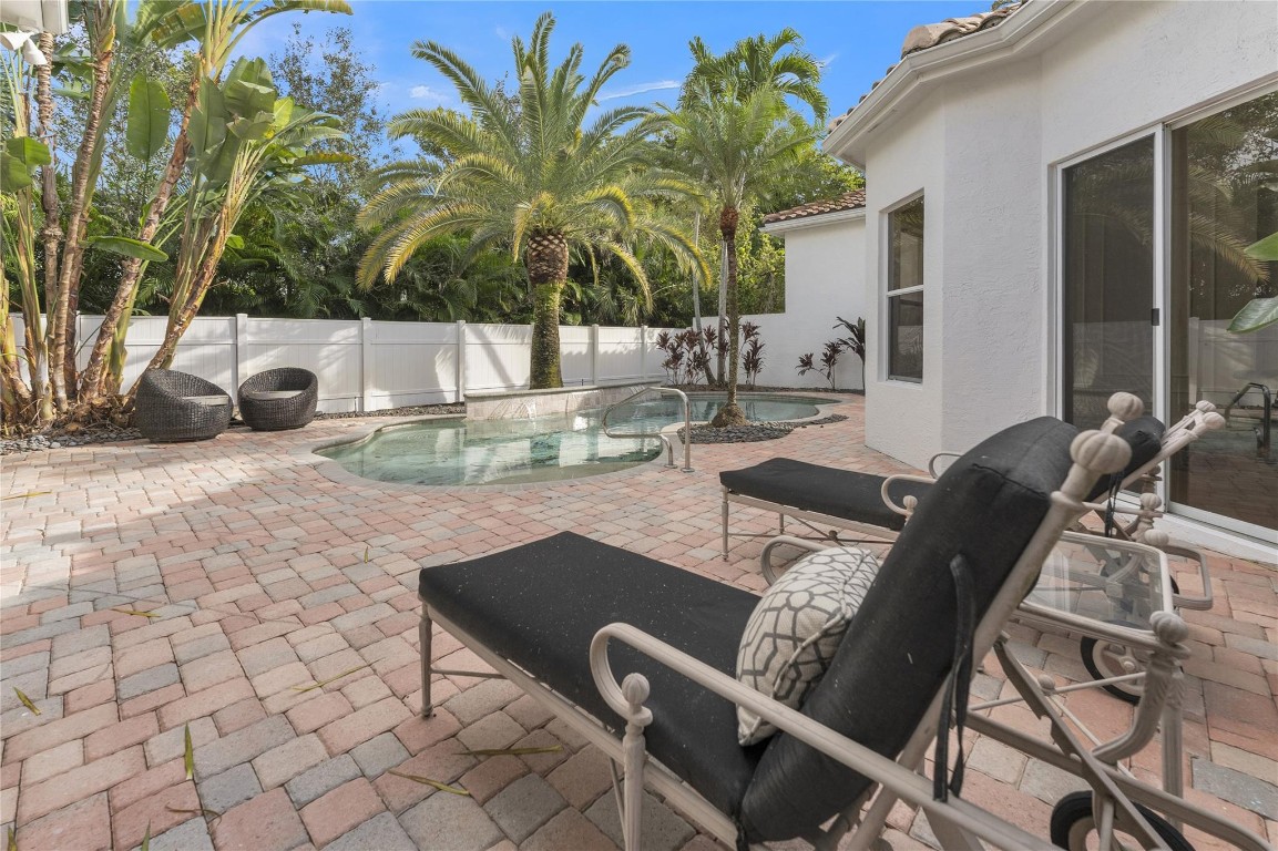 Bristol Pointe - Residential