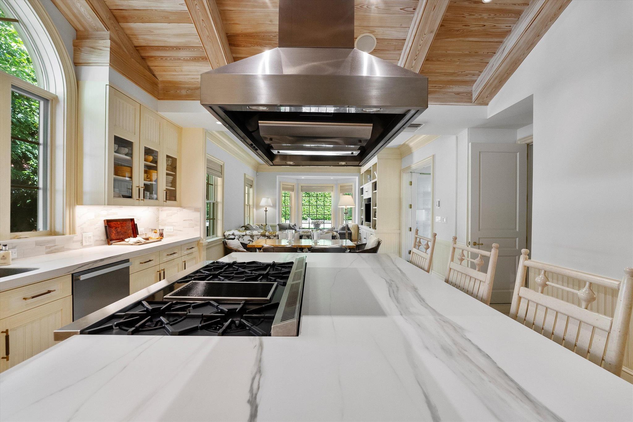 MC INTOSH HOMESITES P B I - Residential