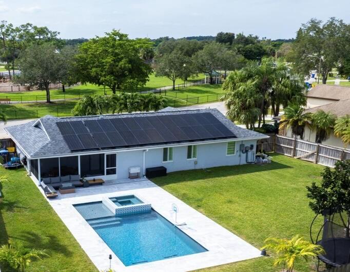 351 La Mancha Avenue