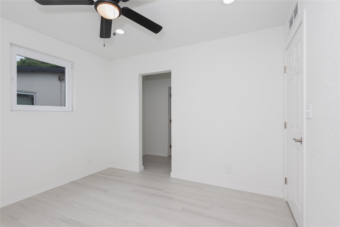 Acres Lake Estates 54-1 B - Residential Lease