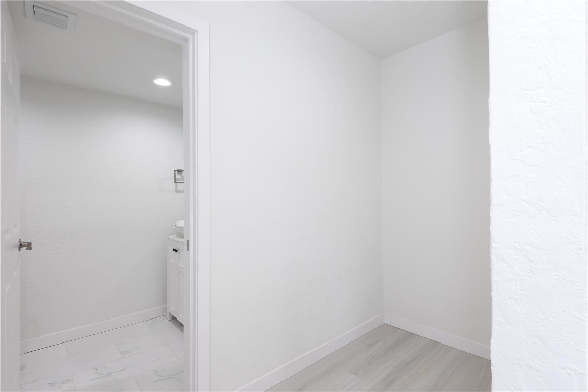 Acres Lake Estates 54-1 B - Residential Lease