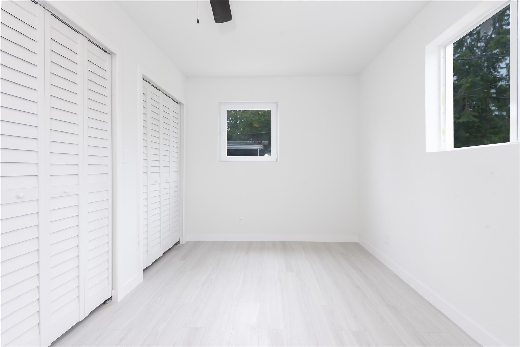 Acres Lake Estates 54-1 B - Residential Lease