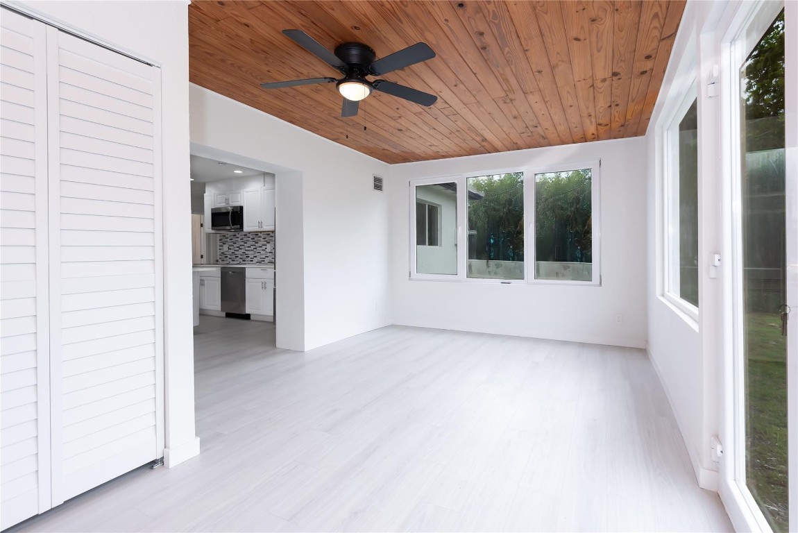 Acres Lake Estates 54-1 B - Residential Lease