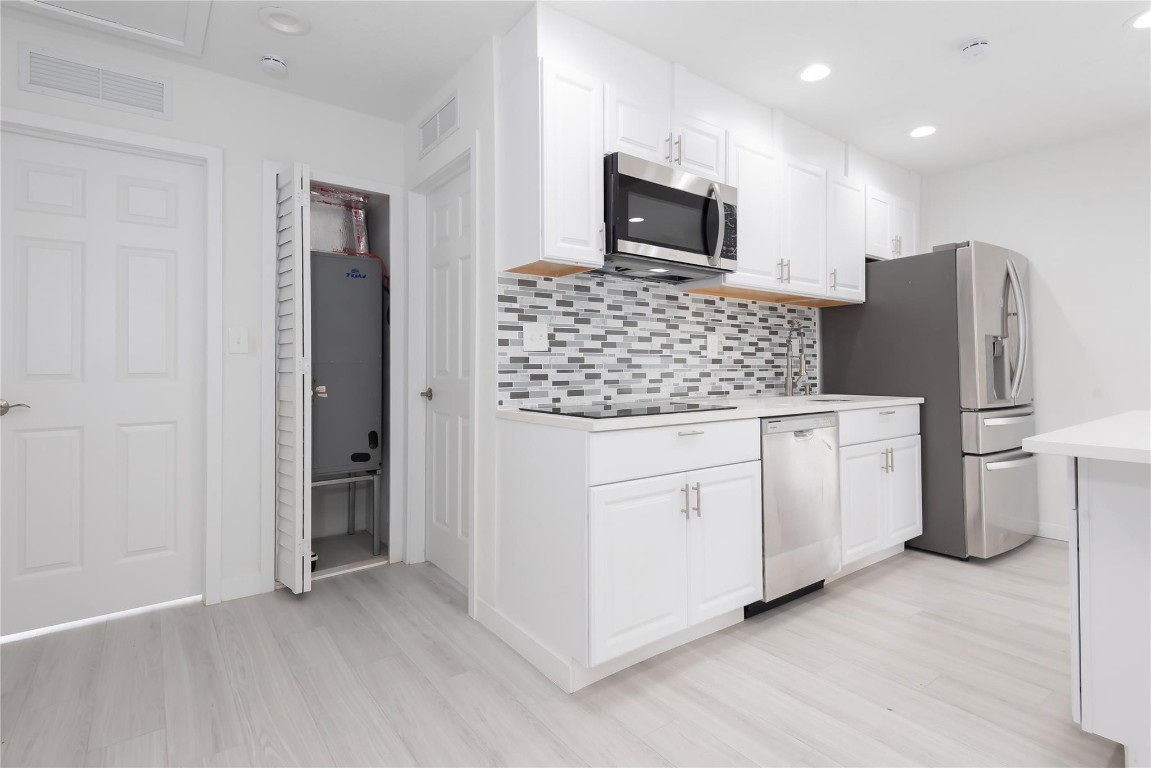 Acres Lake Estates 54-1 B - Residential Lease