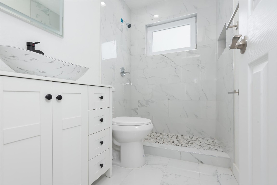 Acres Lake Estates 54-1 B - Residential Lease