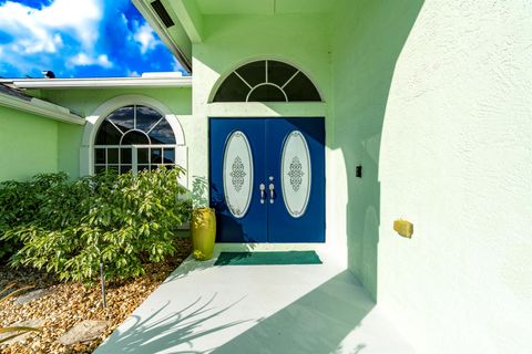 A home in Port St Lucie