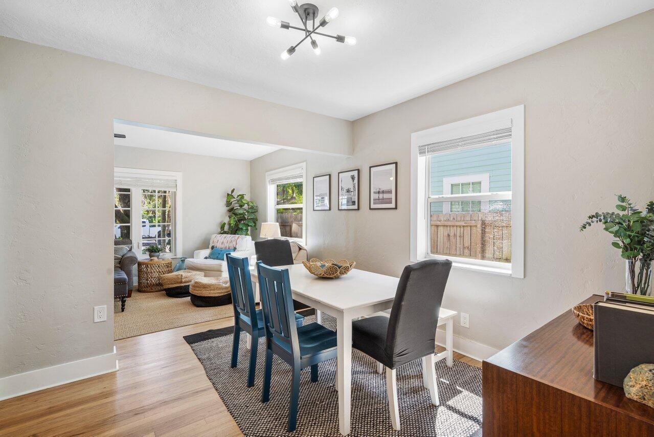 LAKE WORTH TOWN OF - Residential