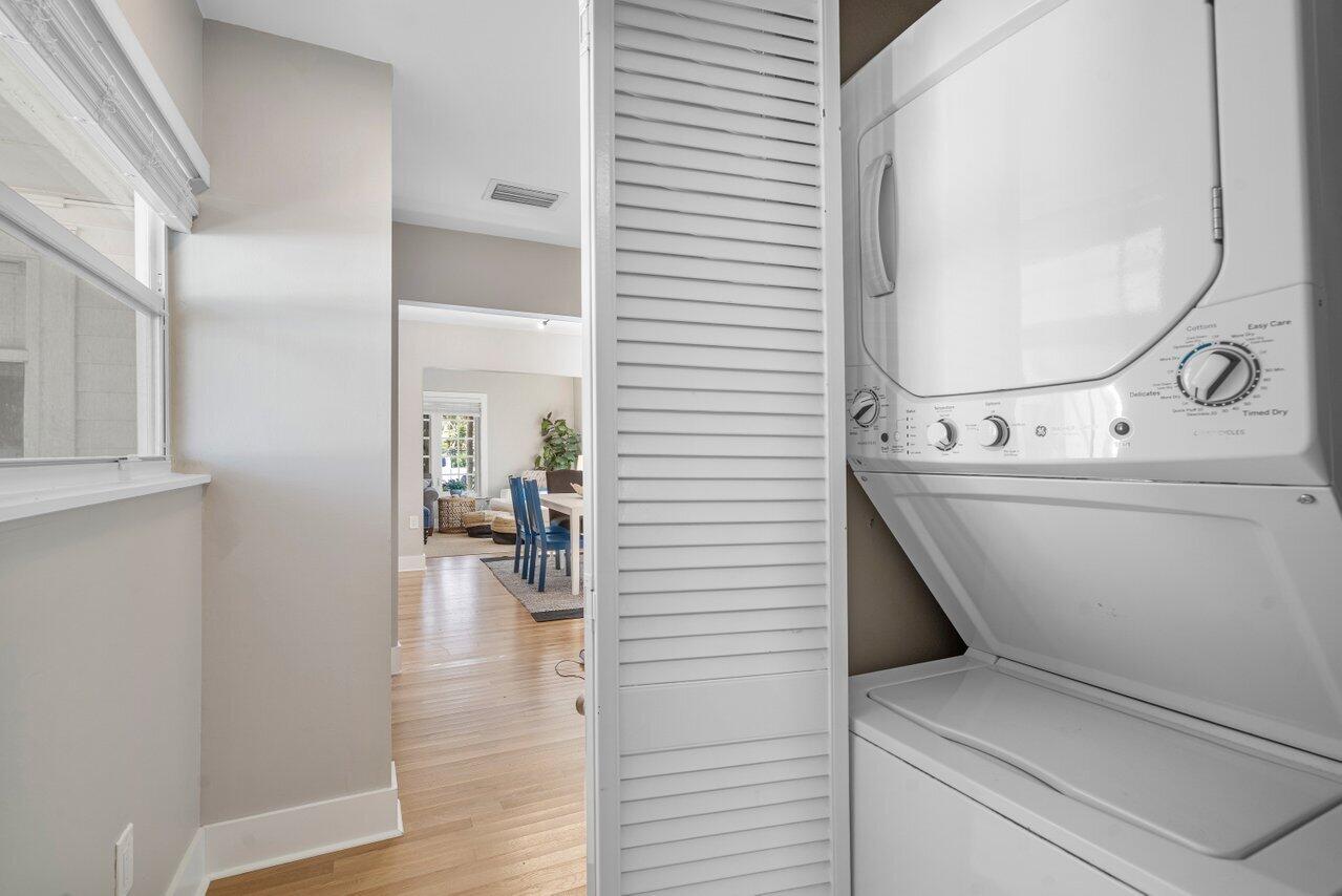 LAKE WORTH TOWN OF - Residential