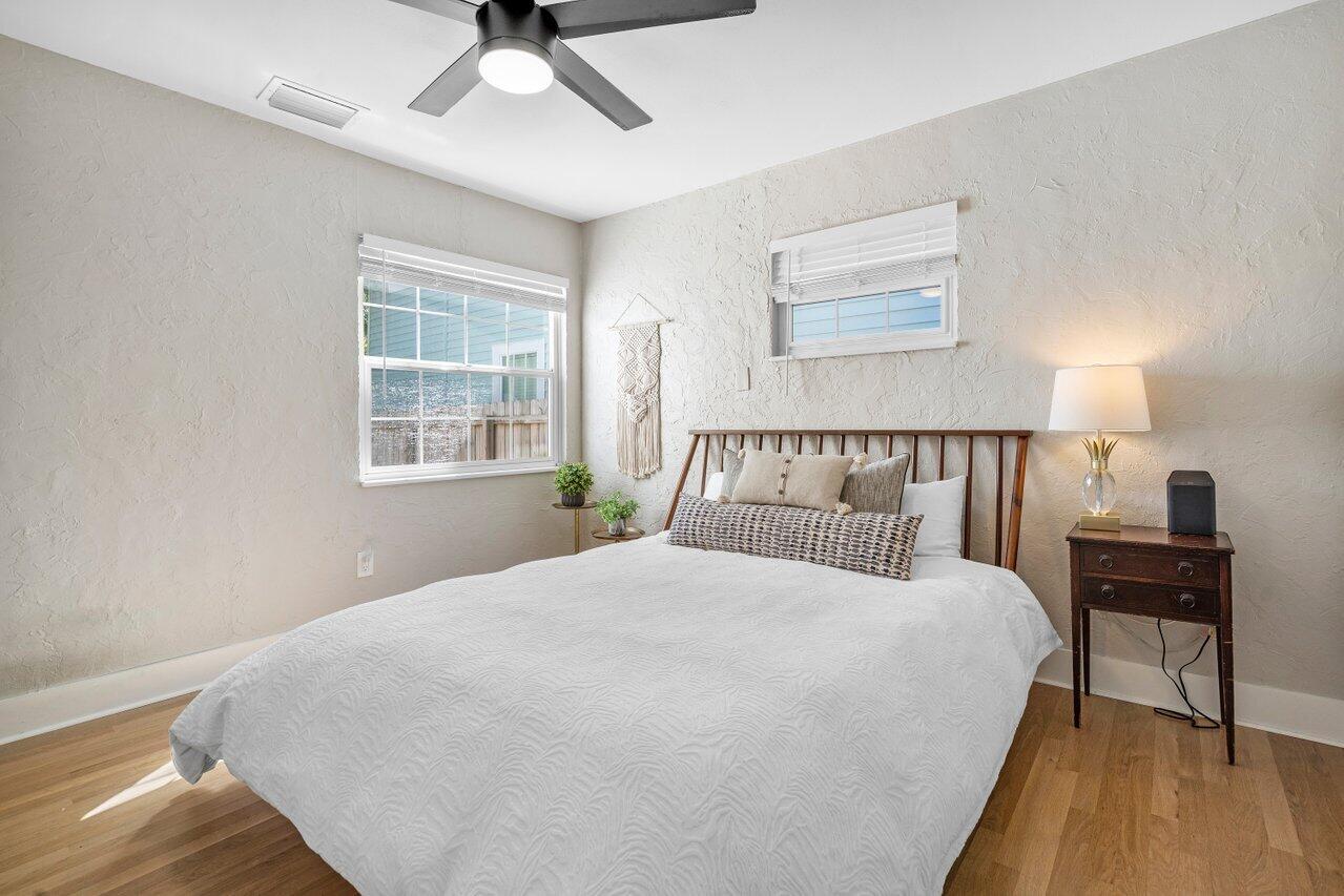 LAKE WORTH TOWN OF - Residential