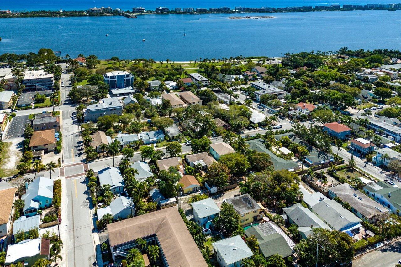 LAKE WORTH TOWN OF - Residential