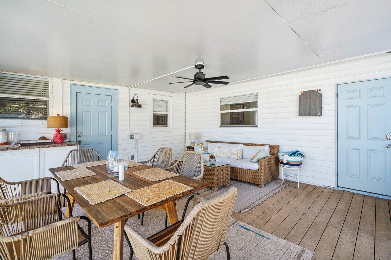 LAKE WORTH TOWN OF - Residential