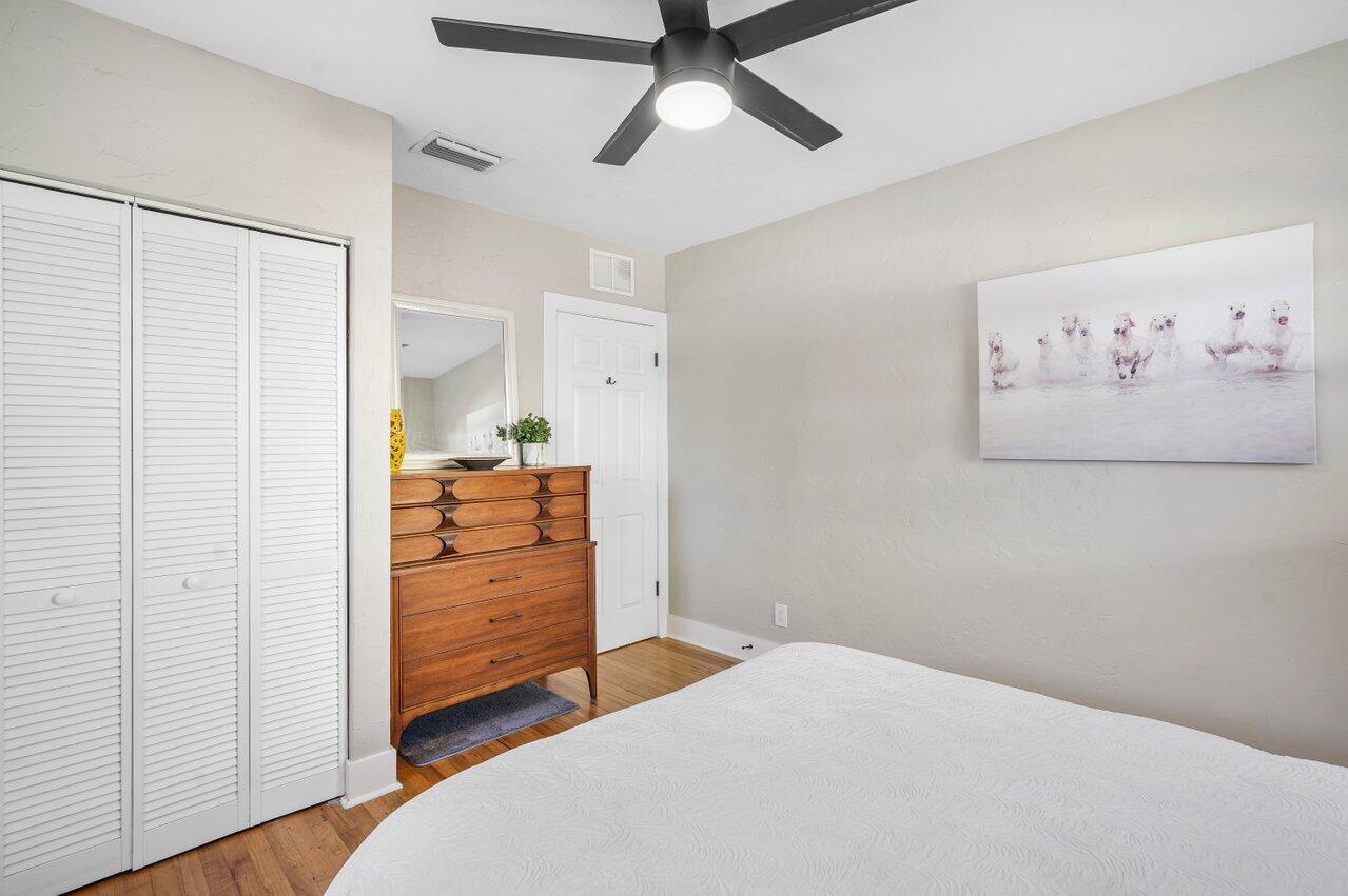 LAKE WORTH TOWN OF - Residential