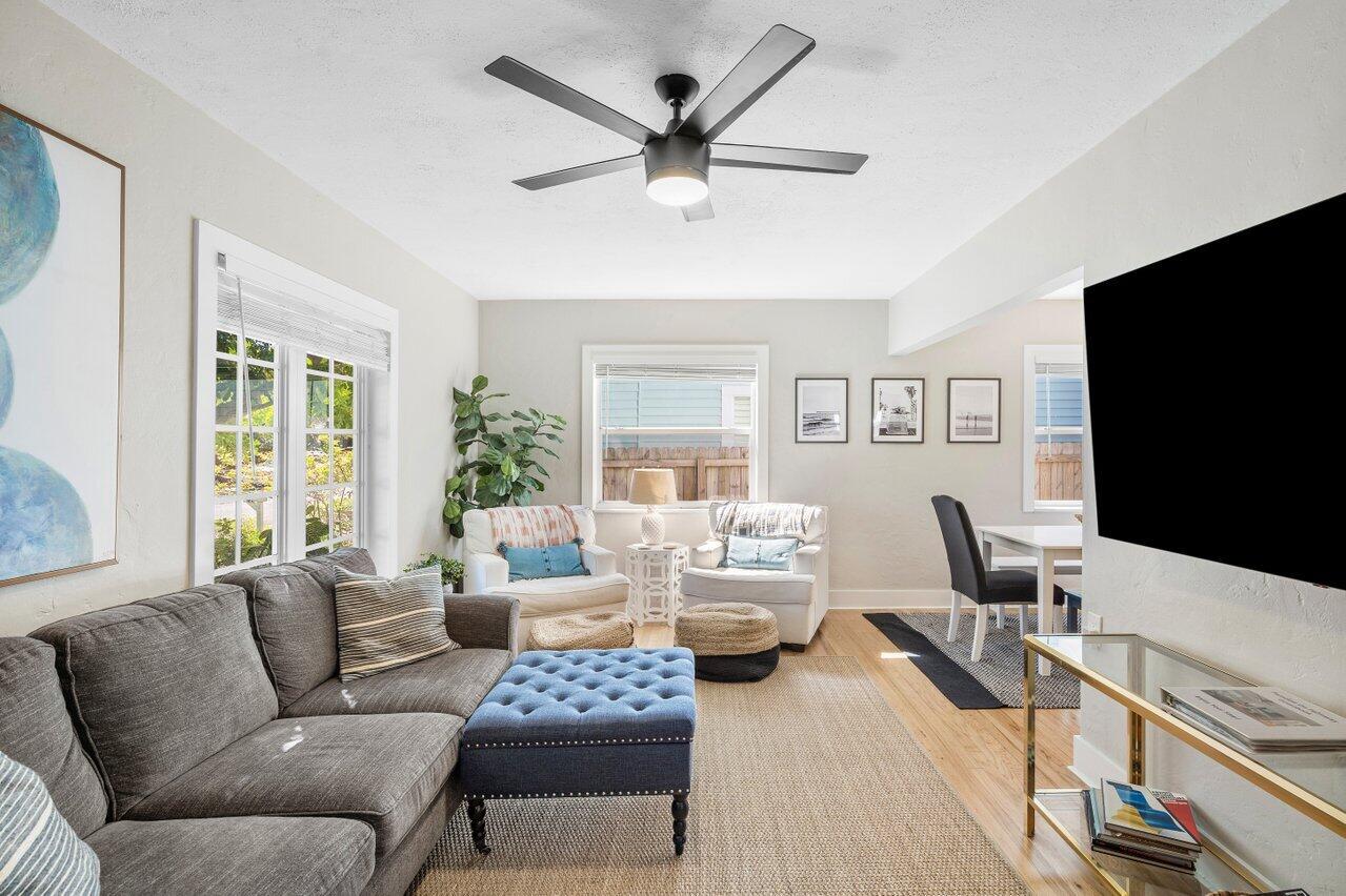 LAKE WORTH TOWN OF - Residential