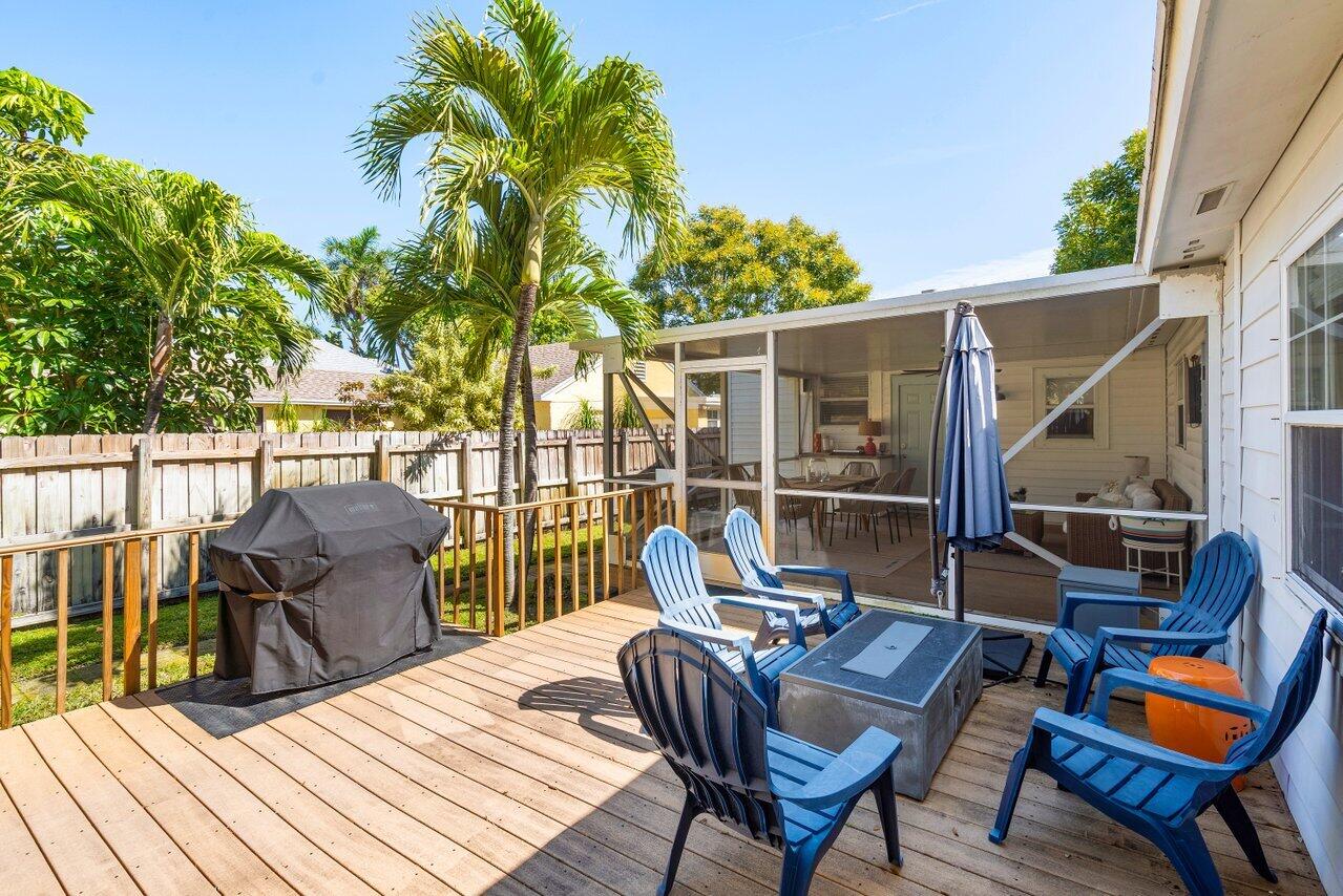 LAKE WORTH TOWN OF - Residential