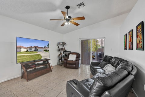Tiny photo for 7572 Parkside Lane, Margate, FL 33063 (MLS # B26069391)