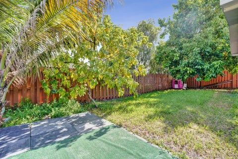 Tiny photo for 7572 Parkside Lane, Margate, FL 33063 (MLS # B26069391)