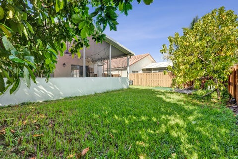 Tiny photo for 7572 Parkside Lane, Margate, FL 33063 (MLS # B26069391)