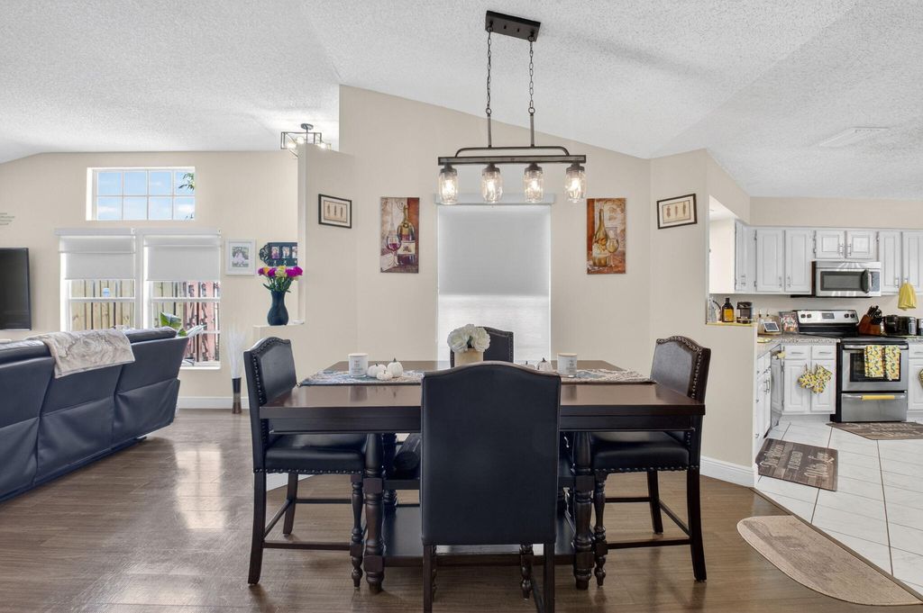 Photo of 24 Misty Meadow Drive, Boynton Beach, FL 33436 (MLS # R11155986)