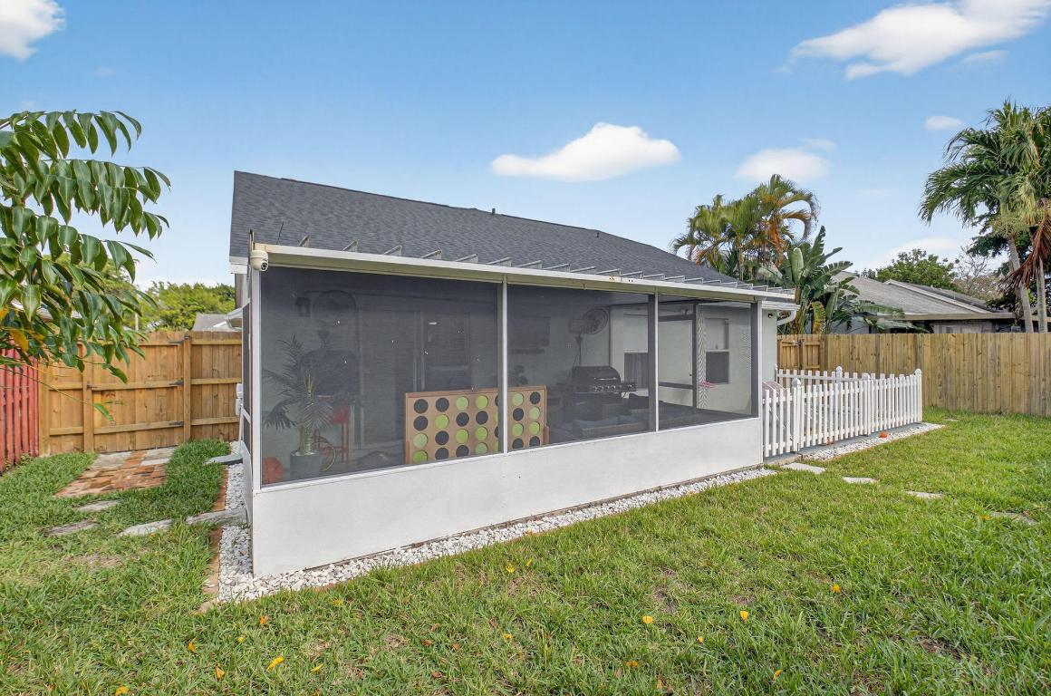 LAKESHORE AT THE MEADOWS - Residential