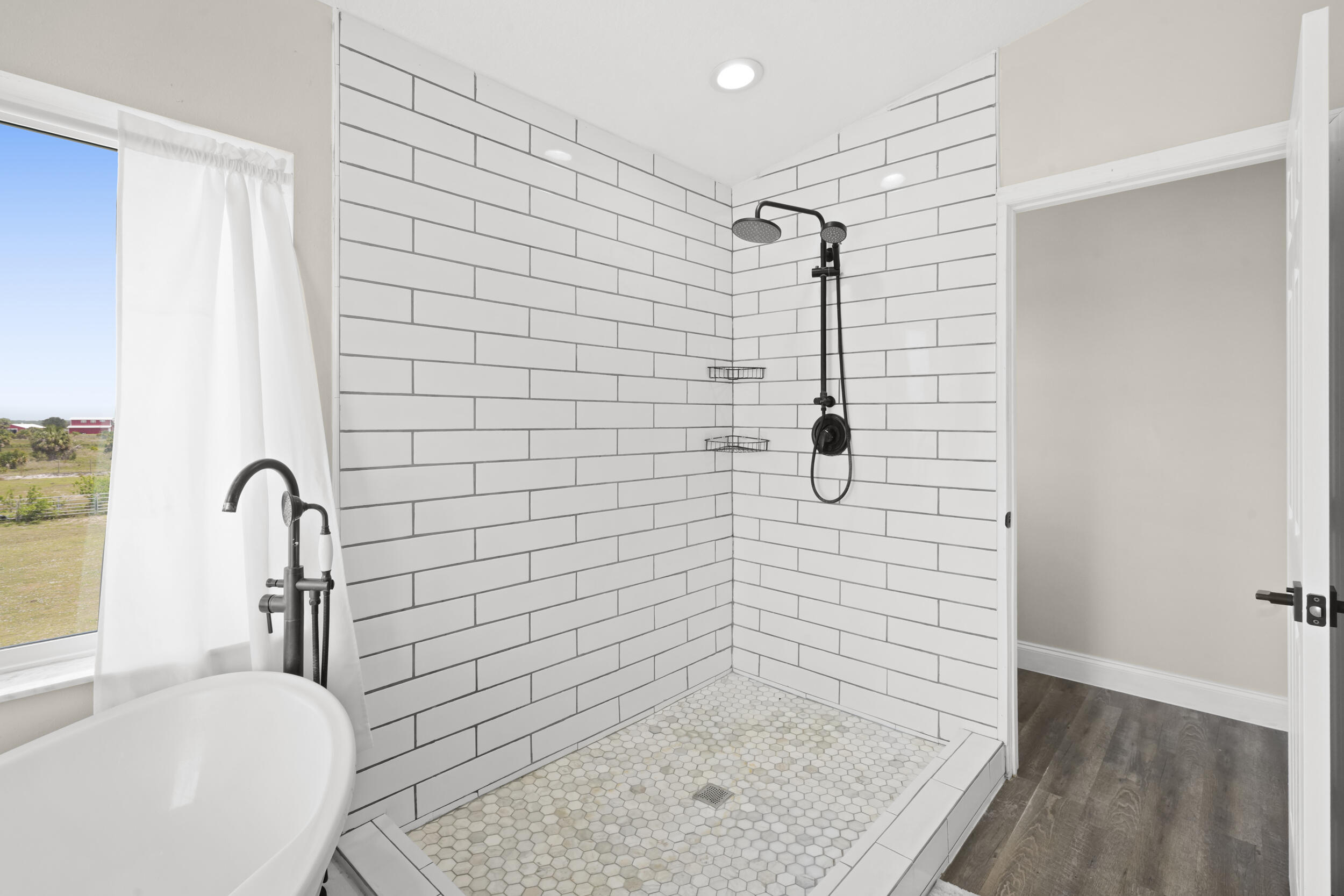 SHERMAN WOOD RANCHES - Residential
