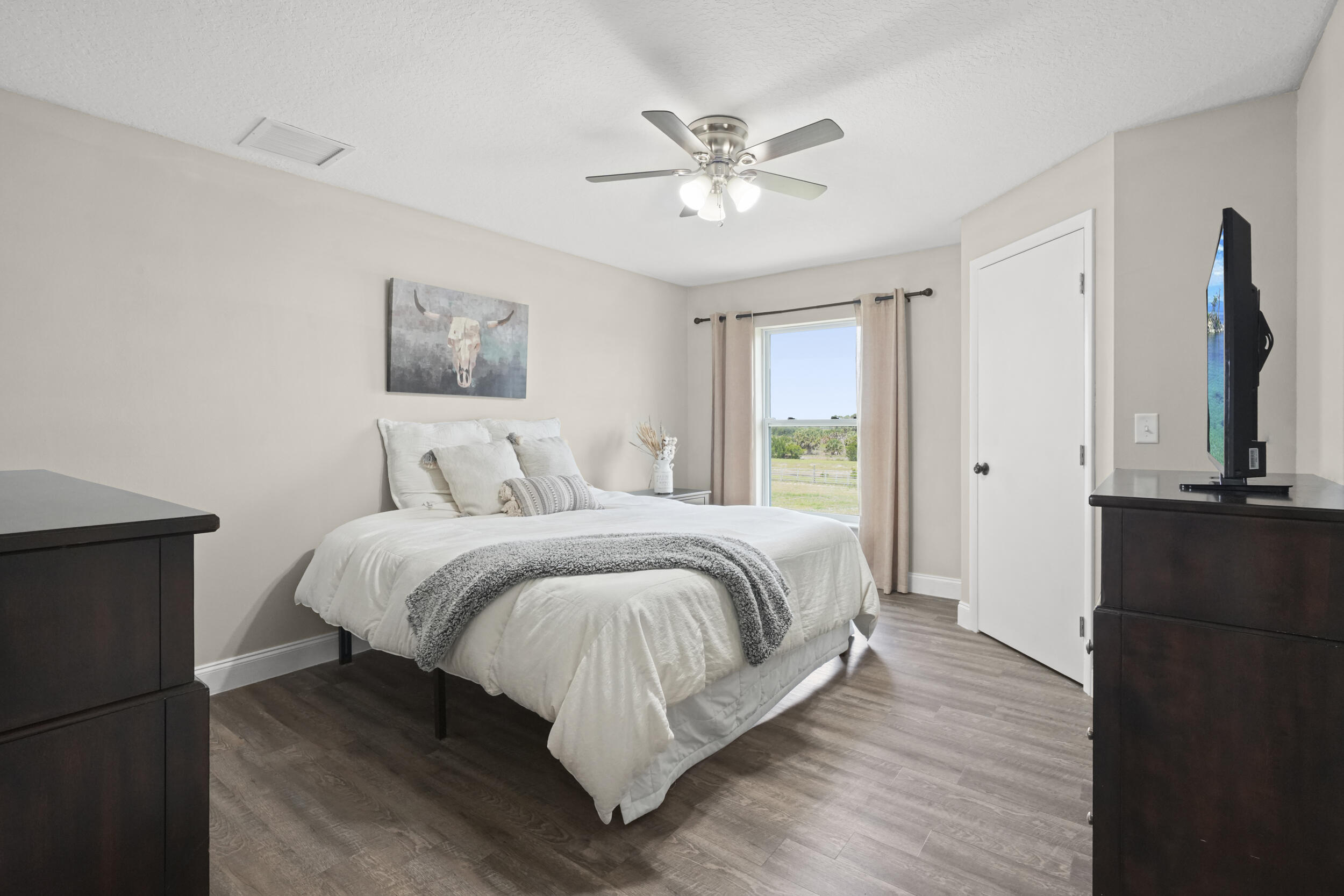 SHERMAN WOOD RANCHES - Residential