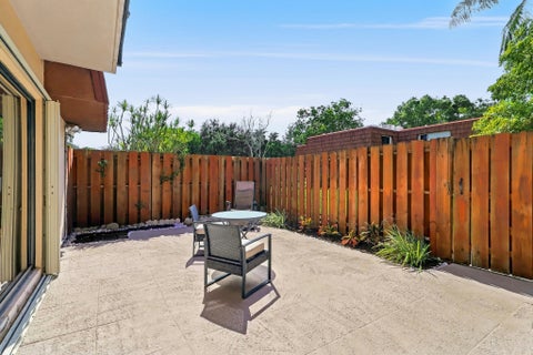 Tiny photo for 3105 Spanish Wells Drive #8-B, Delray Beach, FL 33445 (MLS # B26087513)