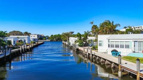 204 Mallard Drive Unit U, Briny Breezes, FL MLS: R11038548