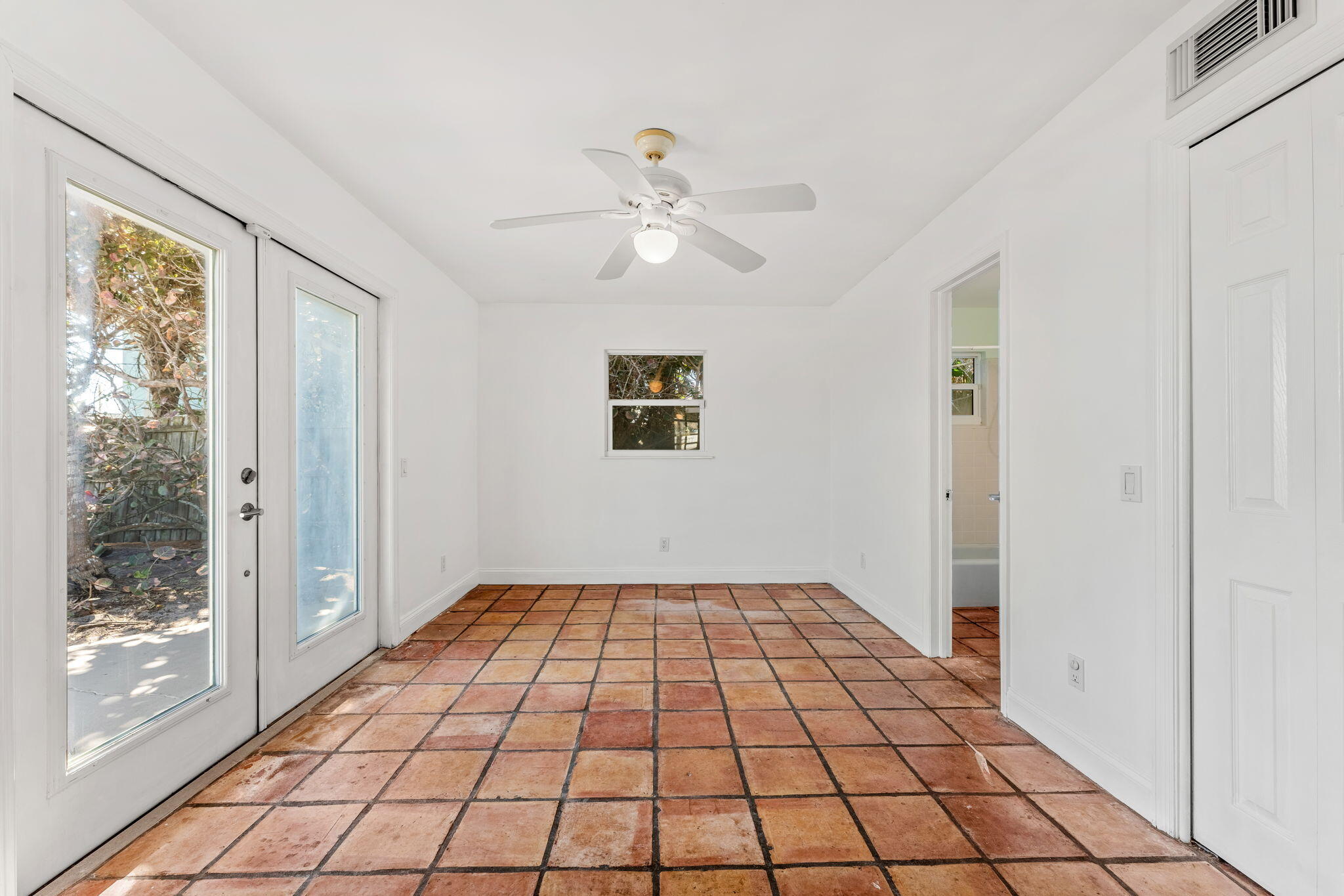 SUMMERPLACE UNIT 4 - Residential