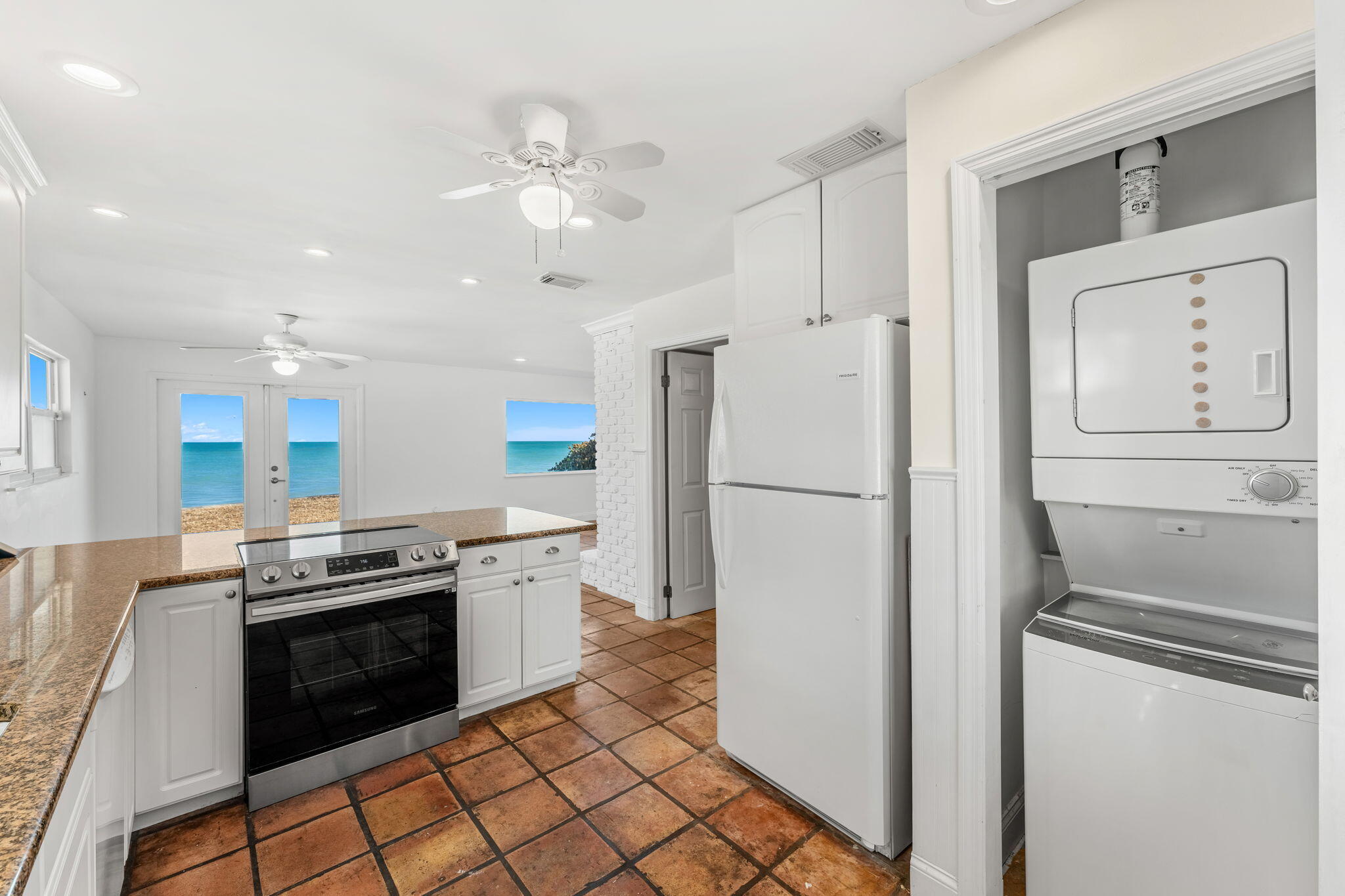 SUMMERPLACE UNIT 4 - Residential