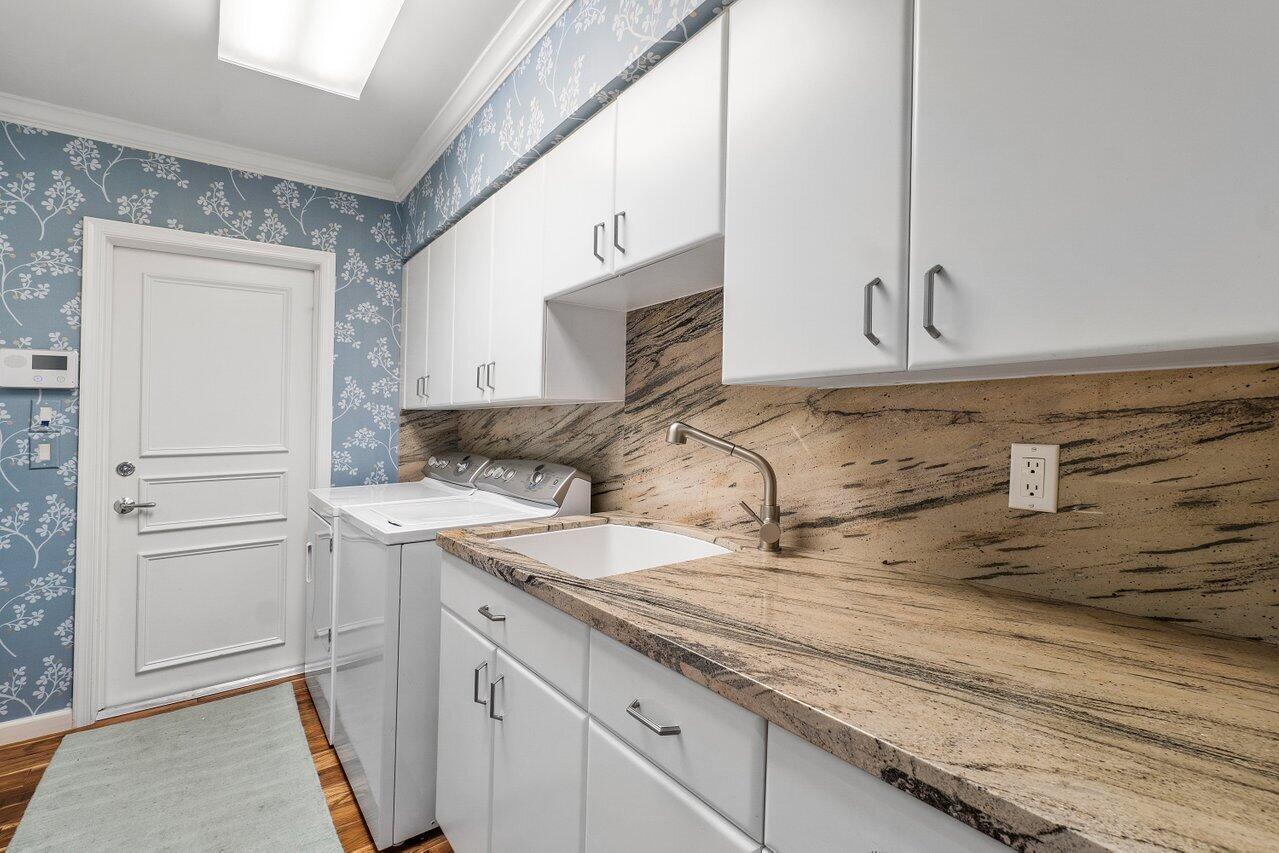 ROYAL PALM YACHT & COUNTRY CLUB - Residential