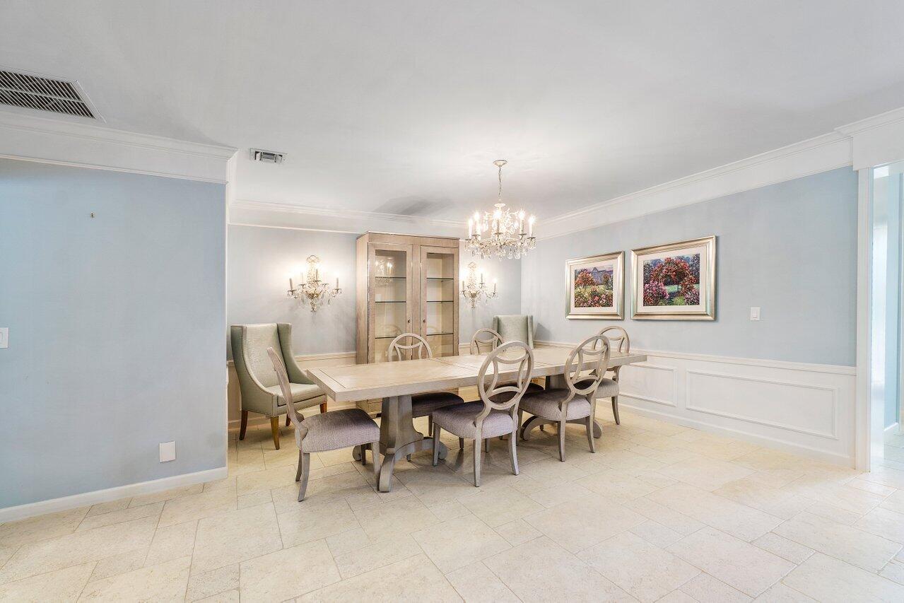 ROYAL PALM YACHT & COUNTRY CLUB - Residential