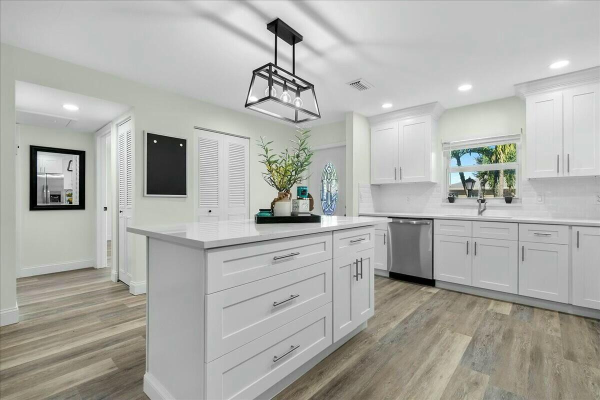 795 Nantucket Circle