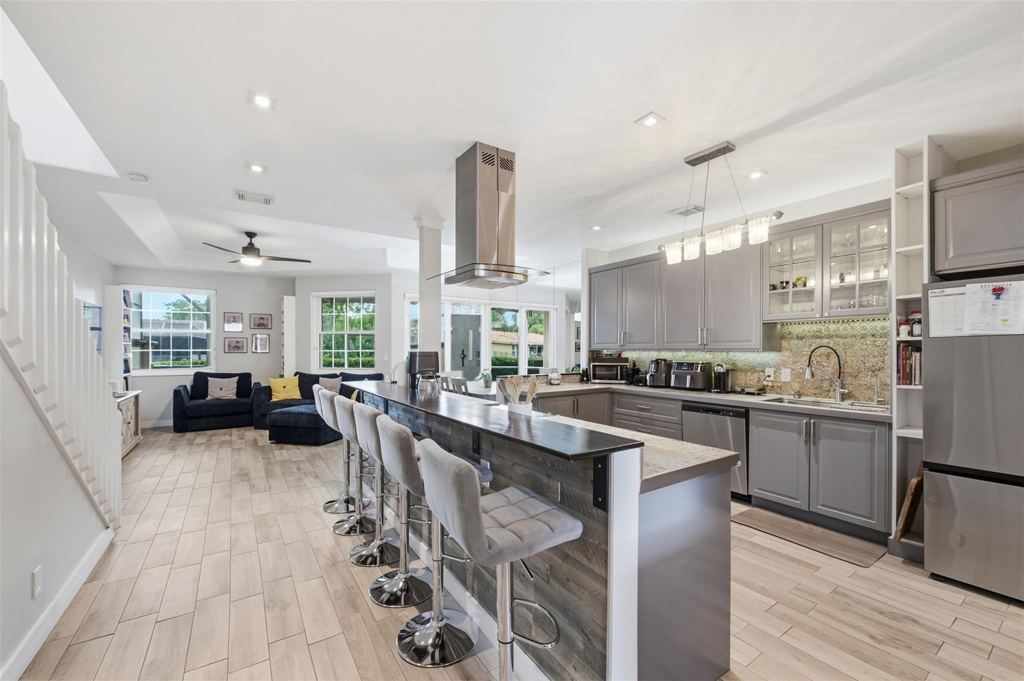 Coral Palm Village - Residential