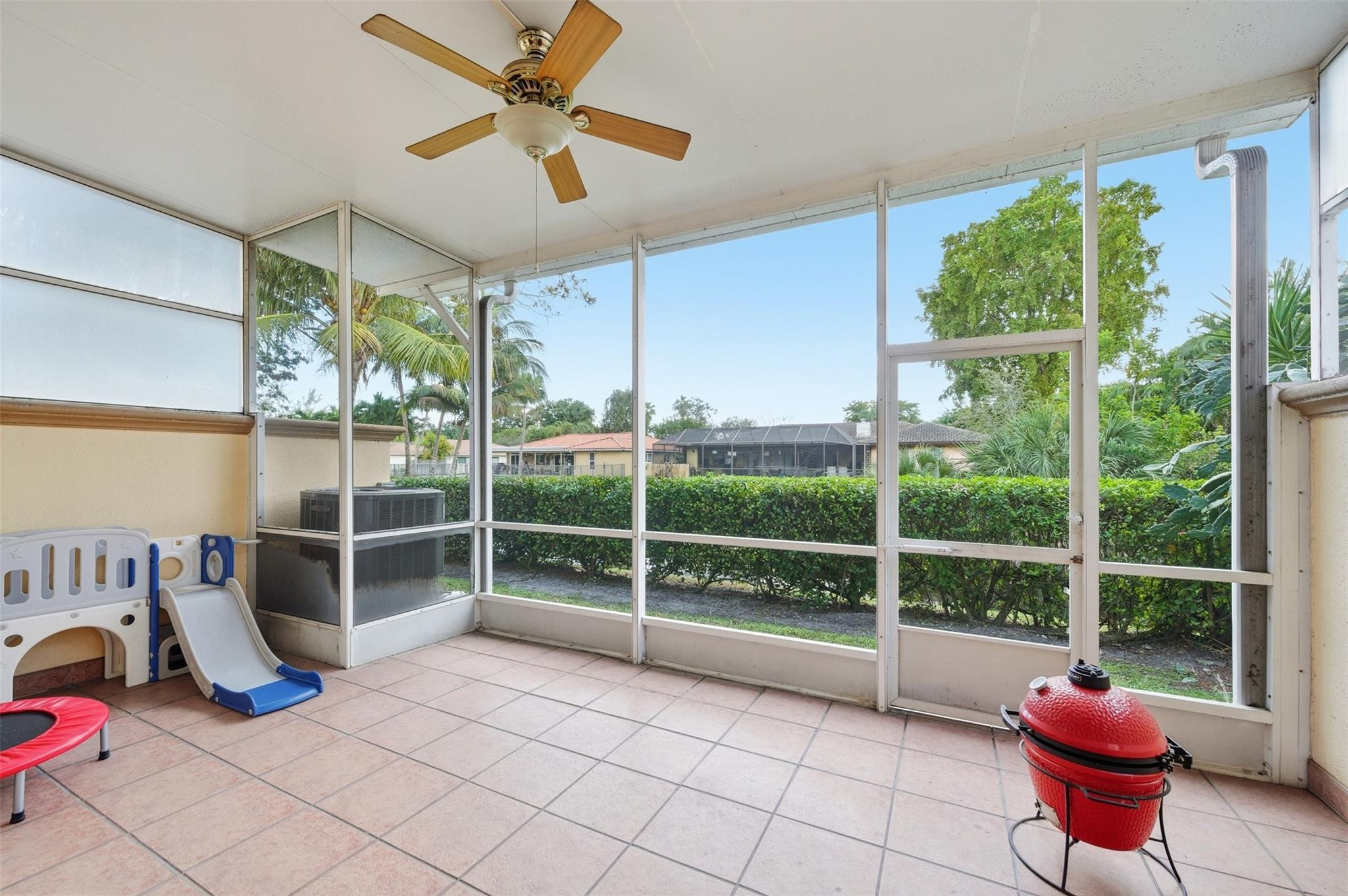 Coral Palm Village - Residential