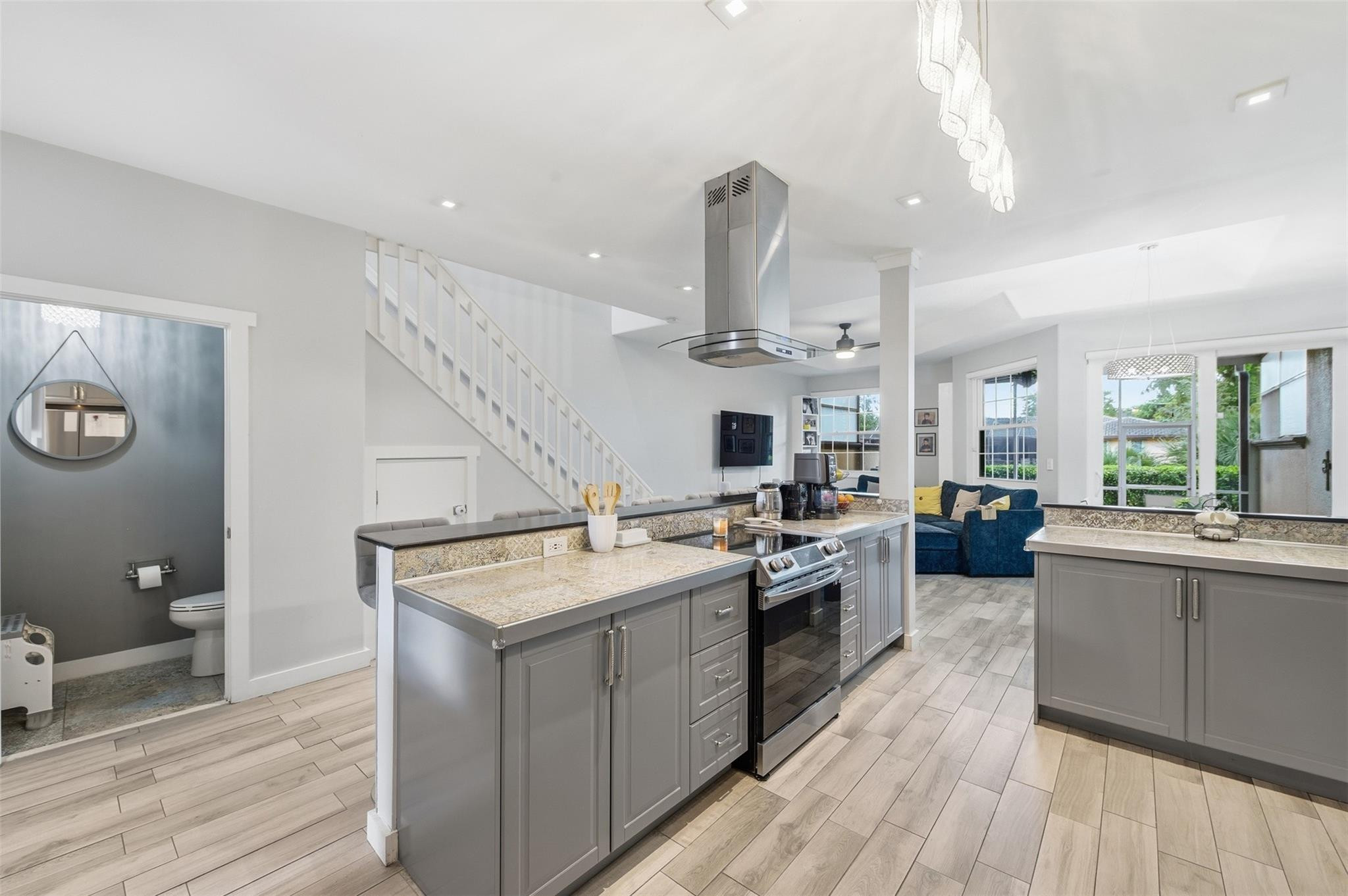 Coral Palm Village - Residential