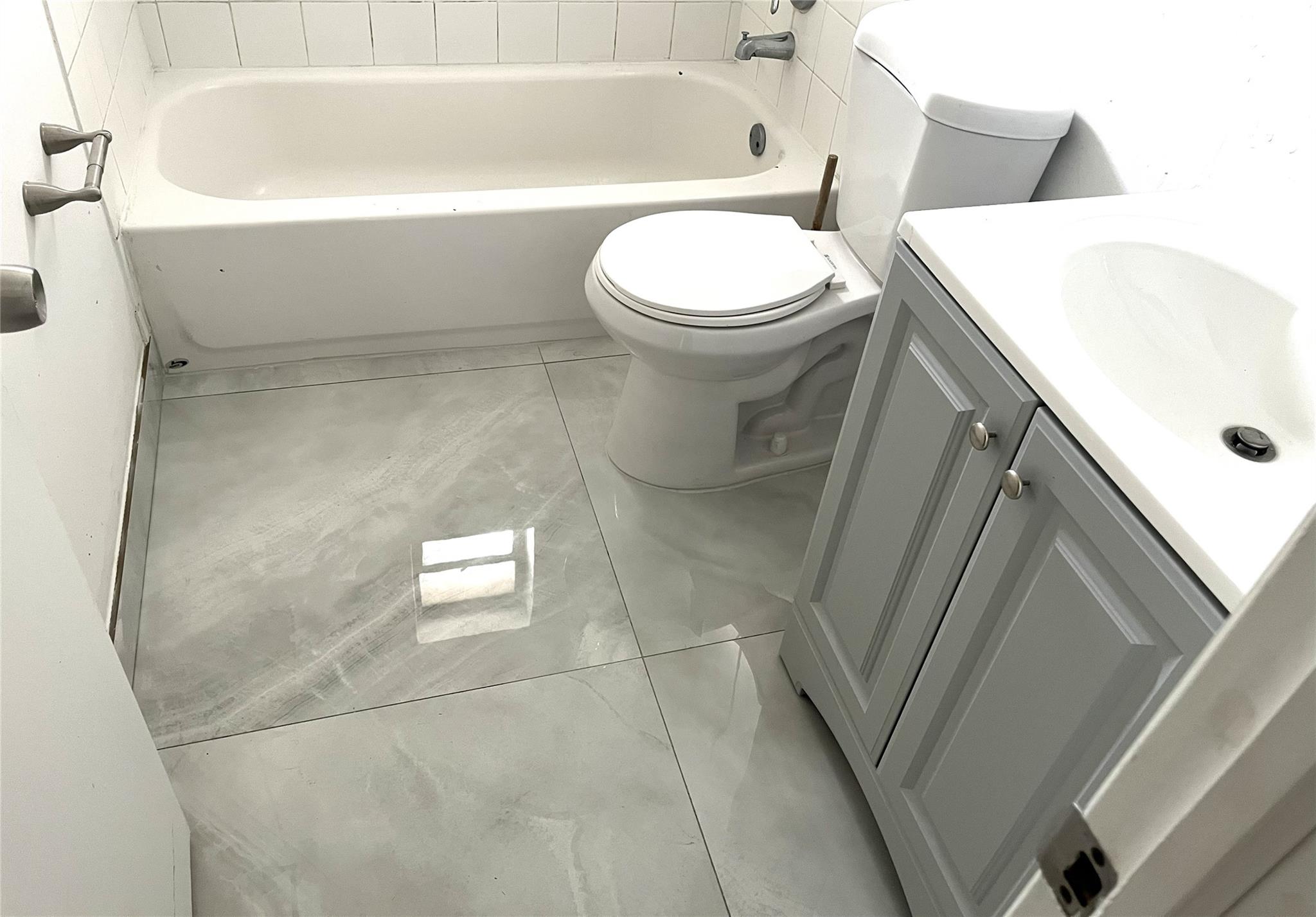 RODGERS HEIGHTS - Residential Lease